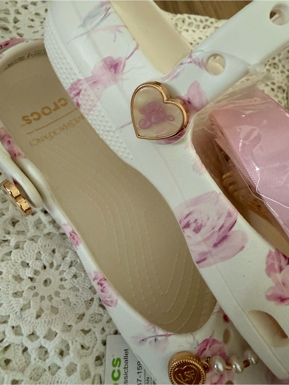 Crocs x LoveShackFancy Classic Ballet Flat NIB Pink White W8 - Picture 5 of 12